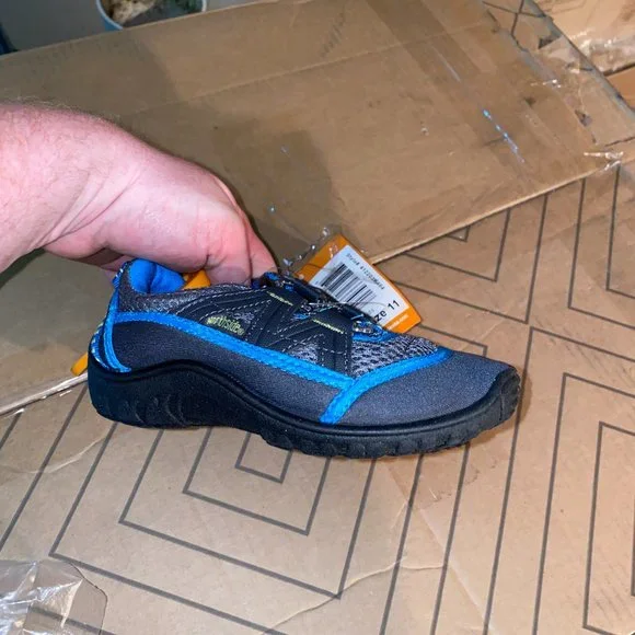 Kids Water Shoes - Picture 2 of 3